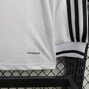 24-25 Real Madrid Home Long Sleeve Kit Football Apparels AAAAJersey Wholesale Yupoo 2