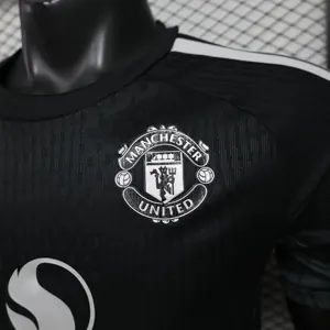 26-27 Manchester United Mens Goalkeeper kit Player Version Soccer T-Shirt AAAAJersey Supply Yupoo 7 6
