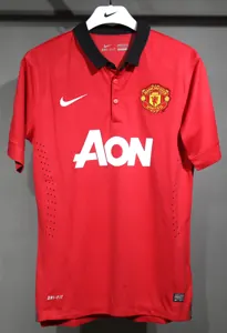 13-14 Manchester United Home Retro Kit Vintage Player Version Sino Shirt AAAAJersey Dropship Yu
