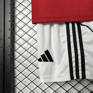 25-26 Manchester United Home Kid Kits Youth Apparels AAAAJersey Supply Yupoo 2